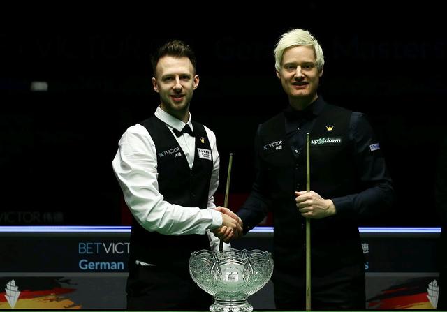 己追求梦想 己追求梦想