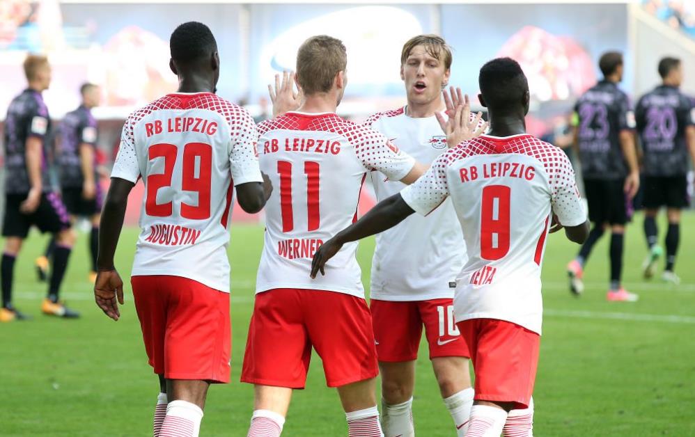 和球迷的热 和球迷的热