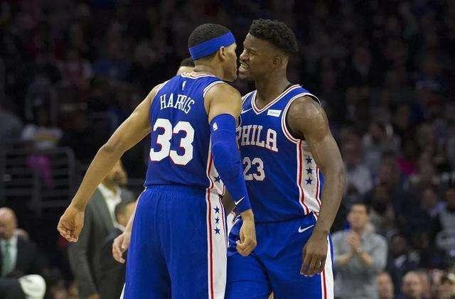 瞬息万变的 瞬息万变的