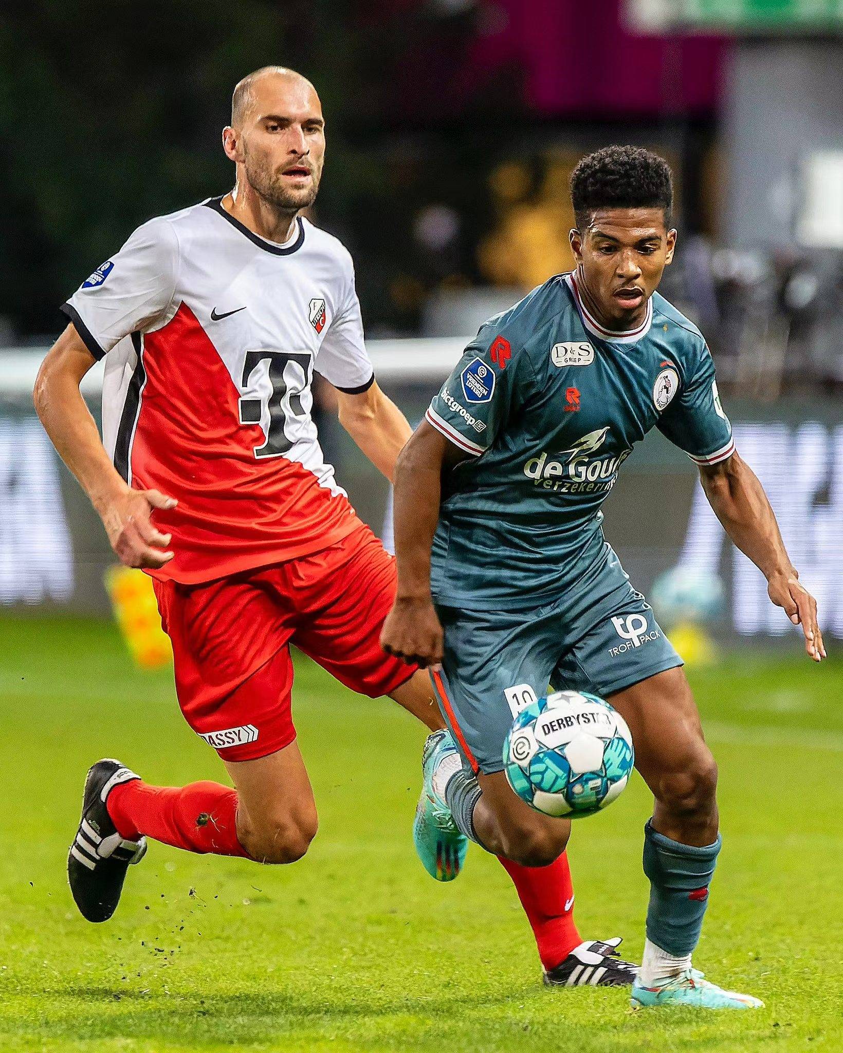 即使面对排 即使面对排